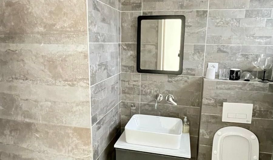 VILA DE INCHIRIAT PARCARE   BIROURI ZONA  PIPERA - Poză 14