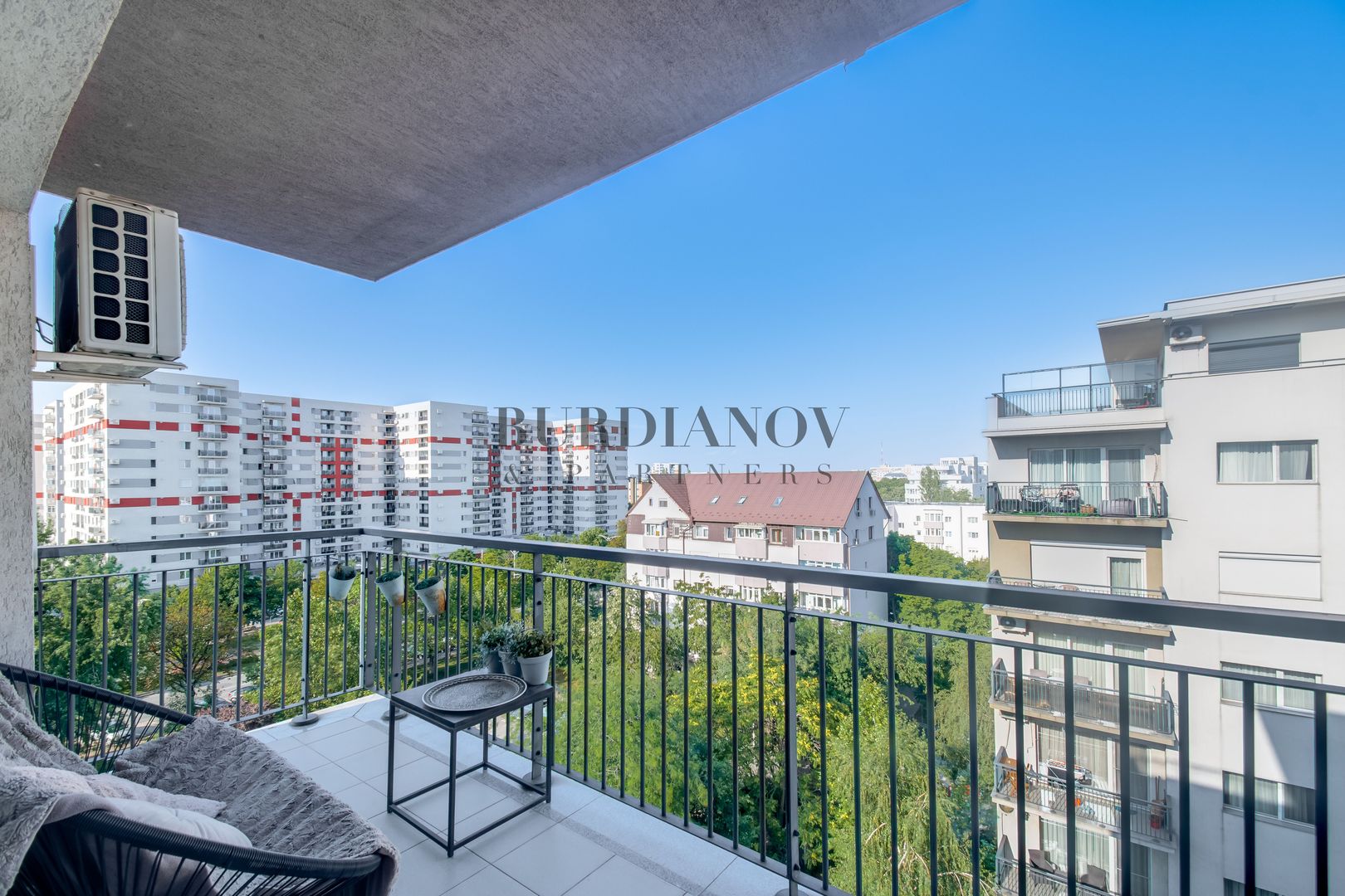 Apartament cu 3 camere de vânzare - Ten Blocks Residence-Metrou Păcii - Poză 13