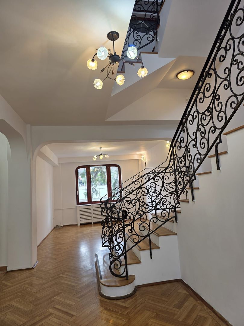 Vila de inchiriat - Poză 4