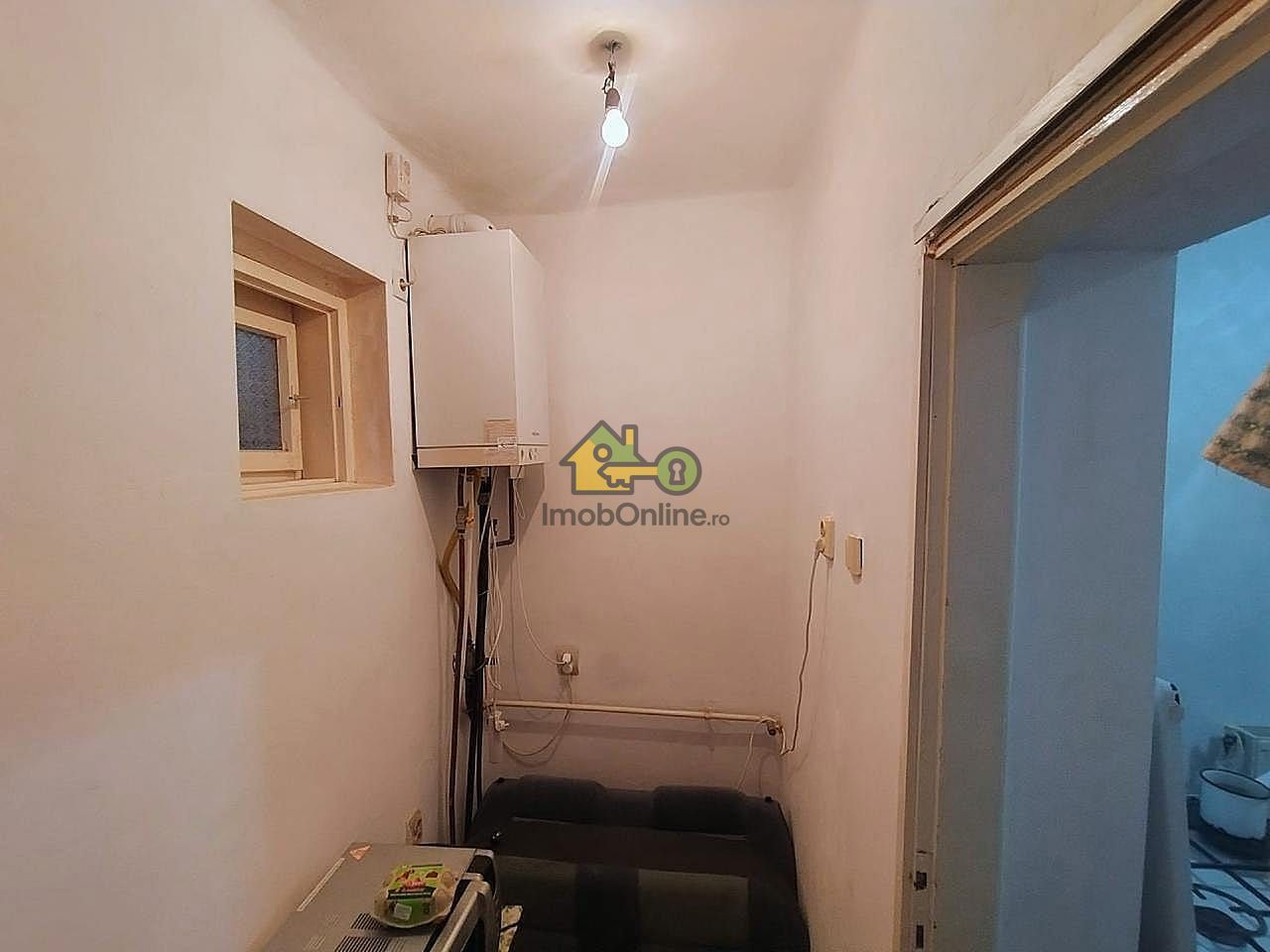 Casa individuala cu teren de 638 mp - zona Giroc - Poză 10