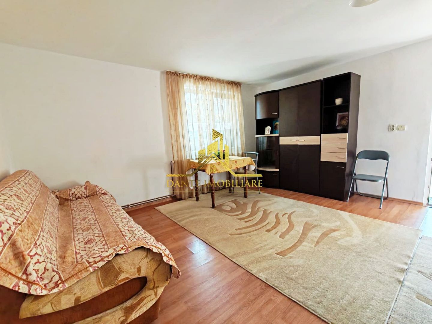 Garsoniera, decomandat, mobilat modern, spatios, Gruia, zona Garii - Poză 6