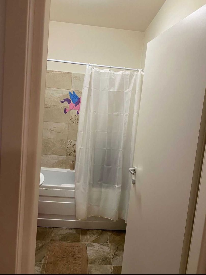 Apartament 2 camere. Metalurgiei. Drumul Binelui. La 10 min de metrou. - Poză 2