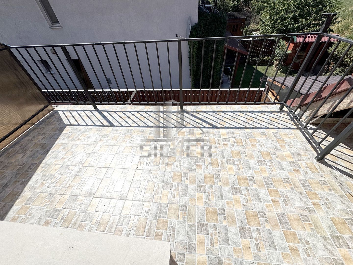 Casa intr-un imobil cu 4 unitati locative/80 mp/zona Somesului. - Poză 18