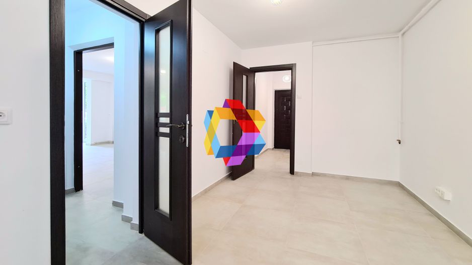 Spatiu comercial de închiriat Brasov - 60 mp # plus-imo.ro - Poză 2