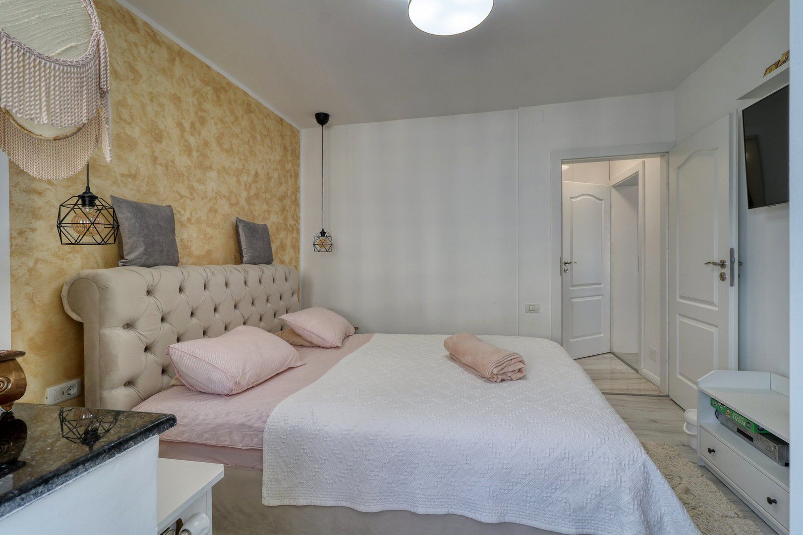 2 Camere Marriott-  la cheie-  Nou! - Poză 12