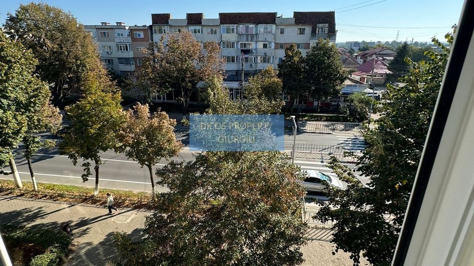 De vanzare apartament 3 camere - Poză 16