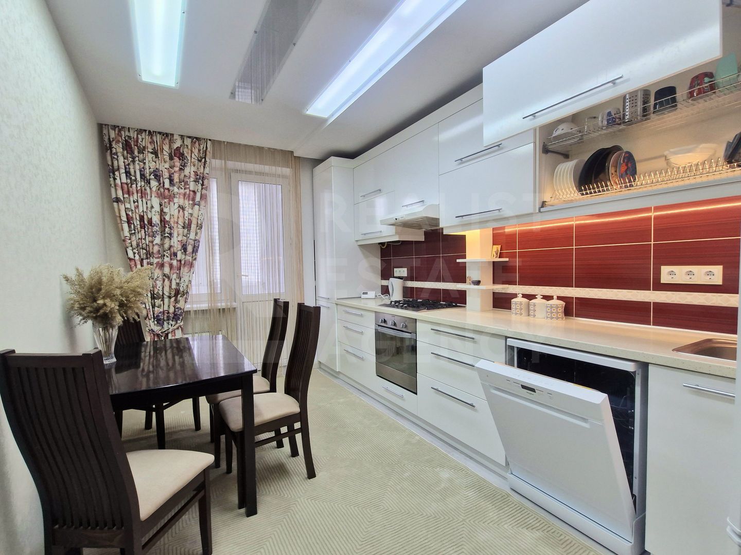 Chirie, apartament, 2 camere, str.  Cornului, Buiucani - Poză 2