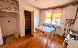 Apartament 3 camere central Ștrand cu garaj si boxa - Poză 12