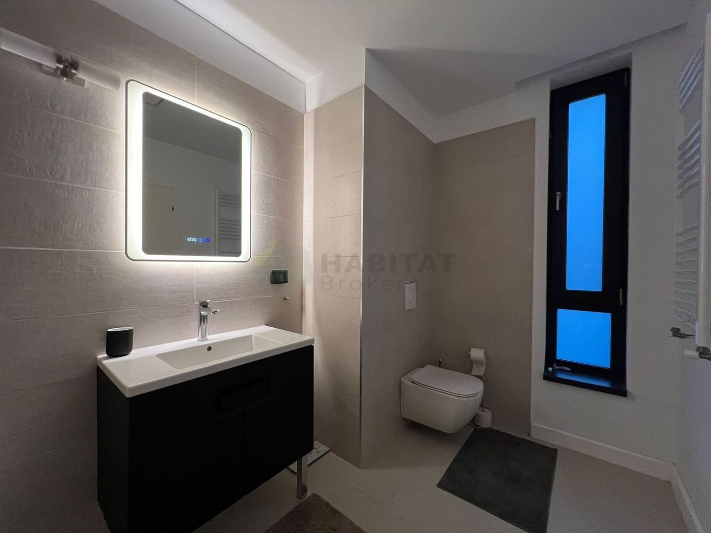 The Class Villas 1 – Vilă modernă de închiriat în Tunari - Poză 19