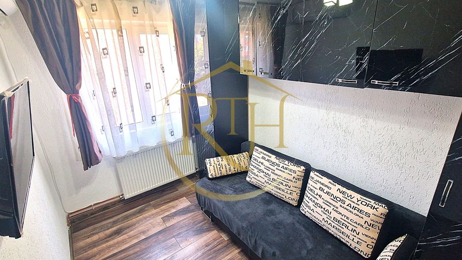 Închiriere apartament cu 3 camere recent renovat-zona Spital Judetean - Poză 6