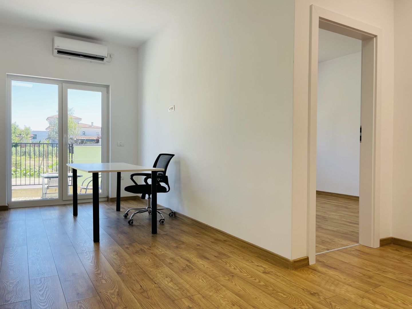 Spatiu comercial 3 incaperi, 55 mp | Curte proprie 50 mp | Parcare - Poză 21