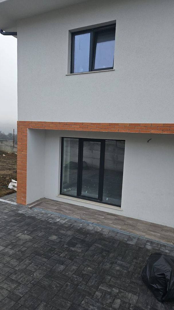 🏡 Duplex de vânzare | 120 mp utili | Teren 330 mp | Chinteni - Poză 7
