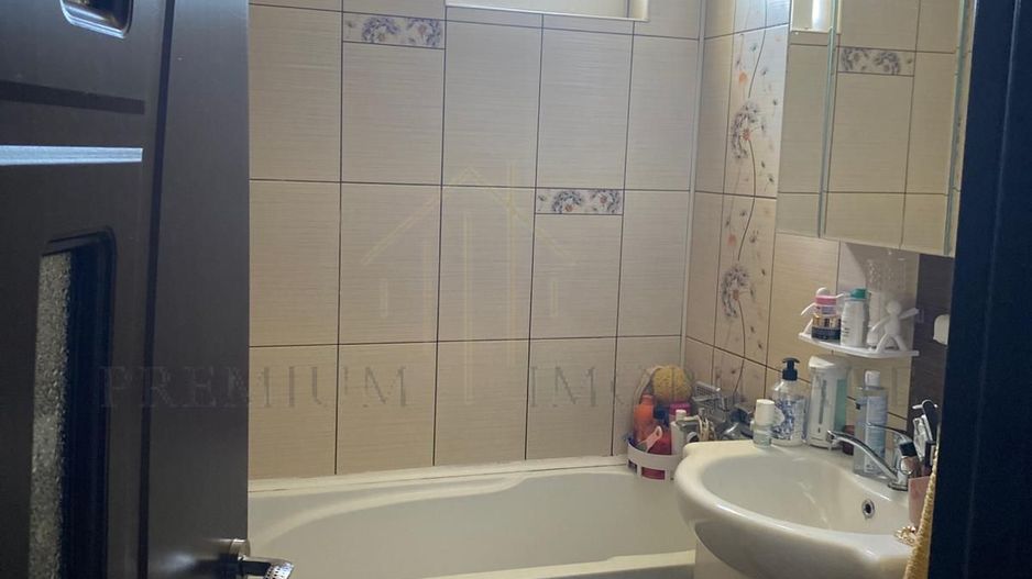 Apartament cu 2 camere renovat Zona Ultracentrala - Poză 5