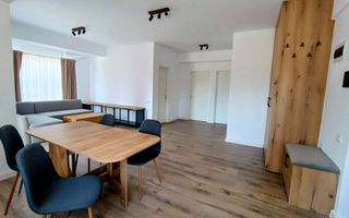 Apartament 3 camere | Etaj 1 | Zona Centrala - loc de parcare - Poză 1
