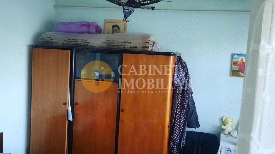 2 CAMERE - PODU ROS - NECESITA RENOVARE - Poză 3