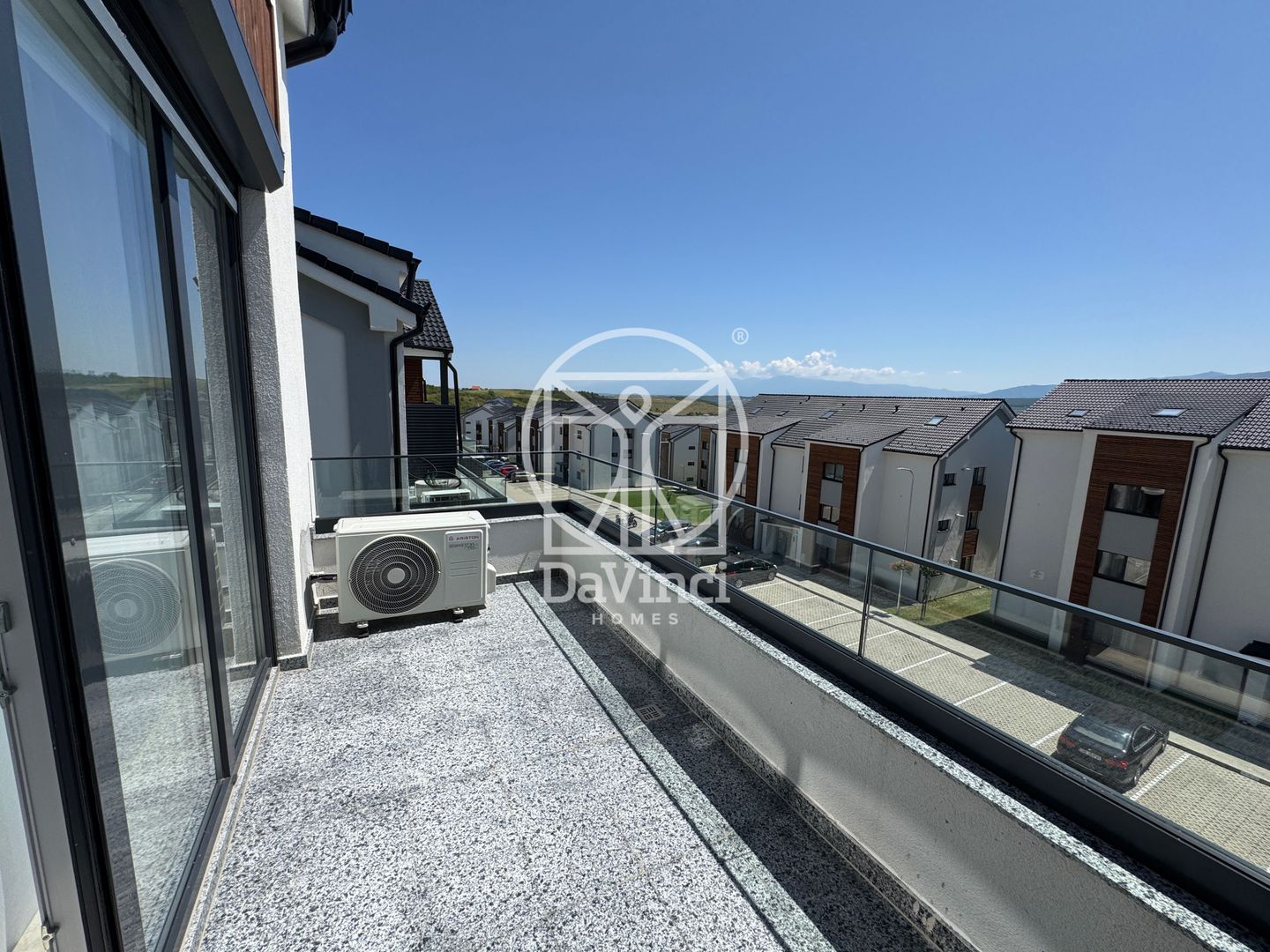 Penthouse 3 camere, 2 bai, finisat la cheie, balcon (NCL-5A-Mi-ap.12) - Poză 6