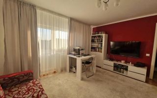 Apartament 3 camere de vanzare - Poză 2
