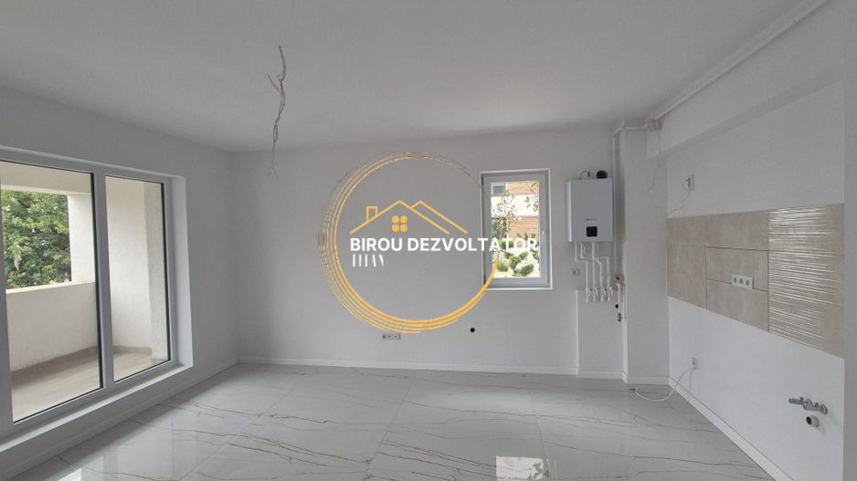 Decomandat Luminos Finlizat Parcare bonus Titan Pallady Modern - Poză 1