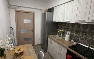 Apartament modern 2 camere decomandat de închiriat în Panoramic Residence Galata, Iași - Poză 3