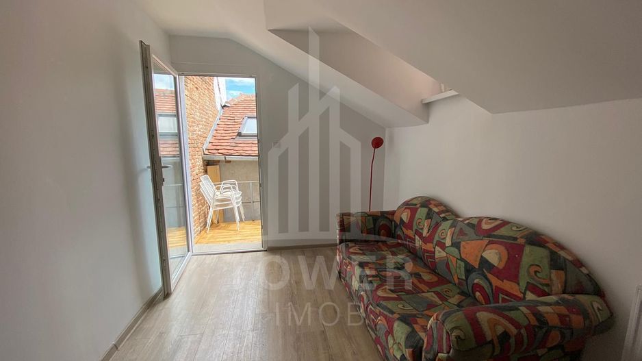 Apartament tip studio - zona 9 Mai - Poză 5