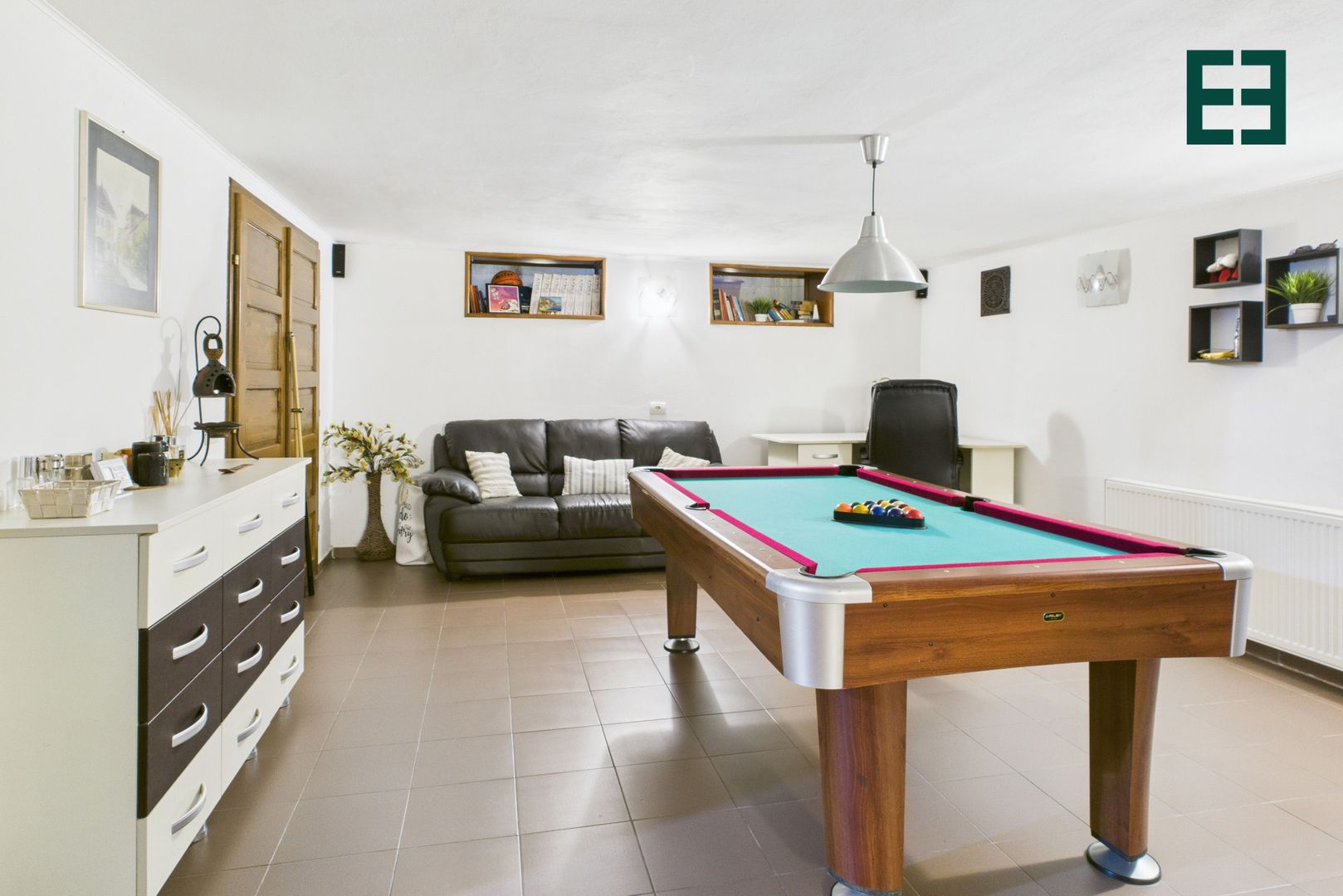 Vilă cu 6 camere - Zona Subcetate - Arad - Poză 32