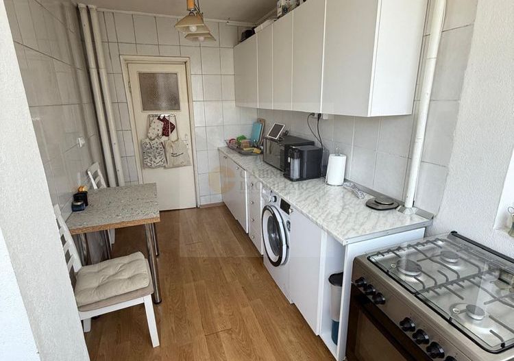 2 Camere - 52 MP | Etaj Intermediar | Reabilitat | Obor - Poză 5