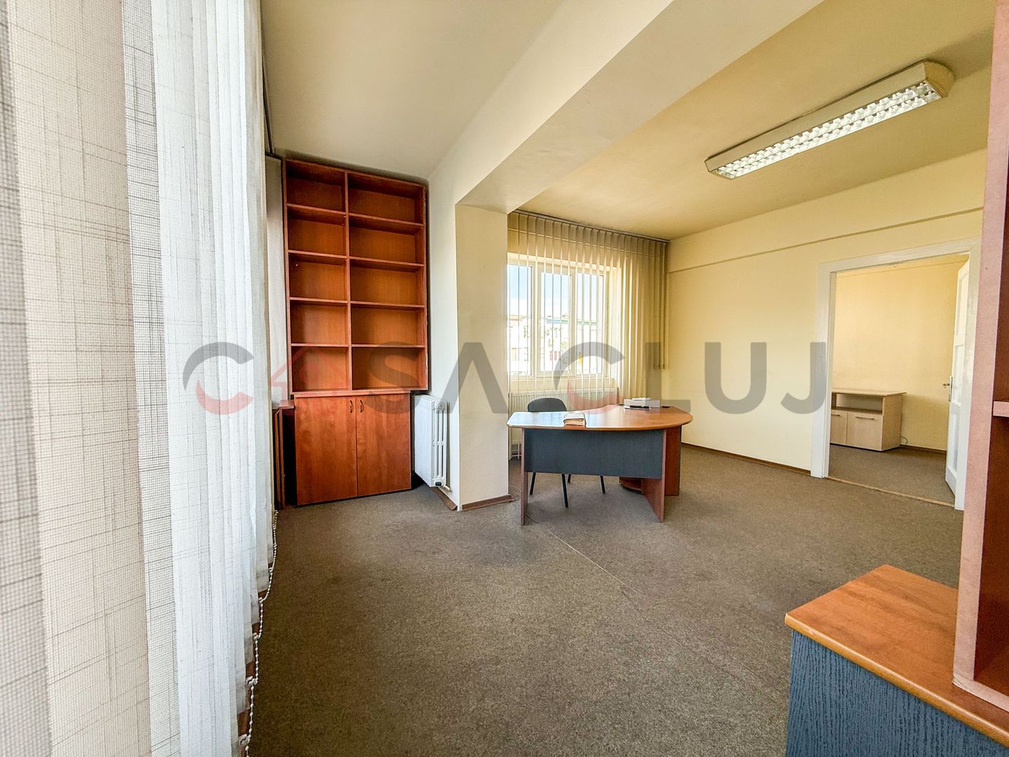 Apartament 2 camere | Piața Mihai Viteazu | ideal investiție sau birou - Poză 3