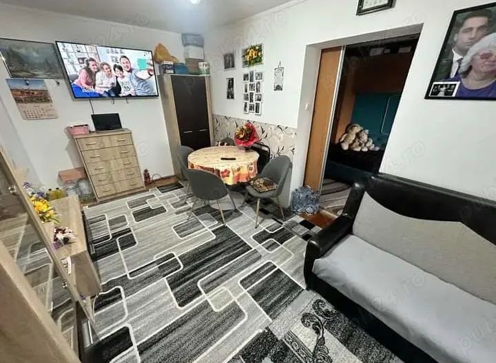 BRASADAS vinde apartament cu 3 camere. - Poză 3