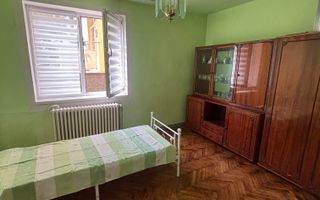 Apartament semidecomandat cu dormitor și living | Grigorescu – Strada - Poză 4