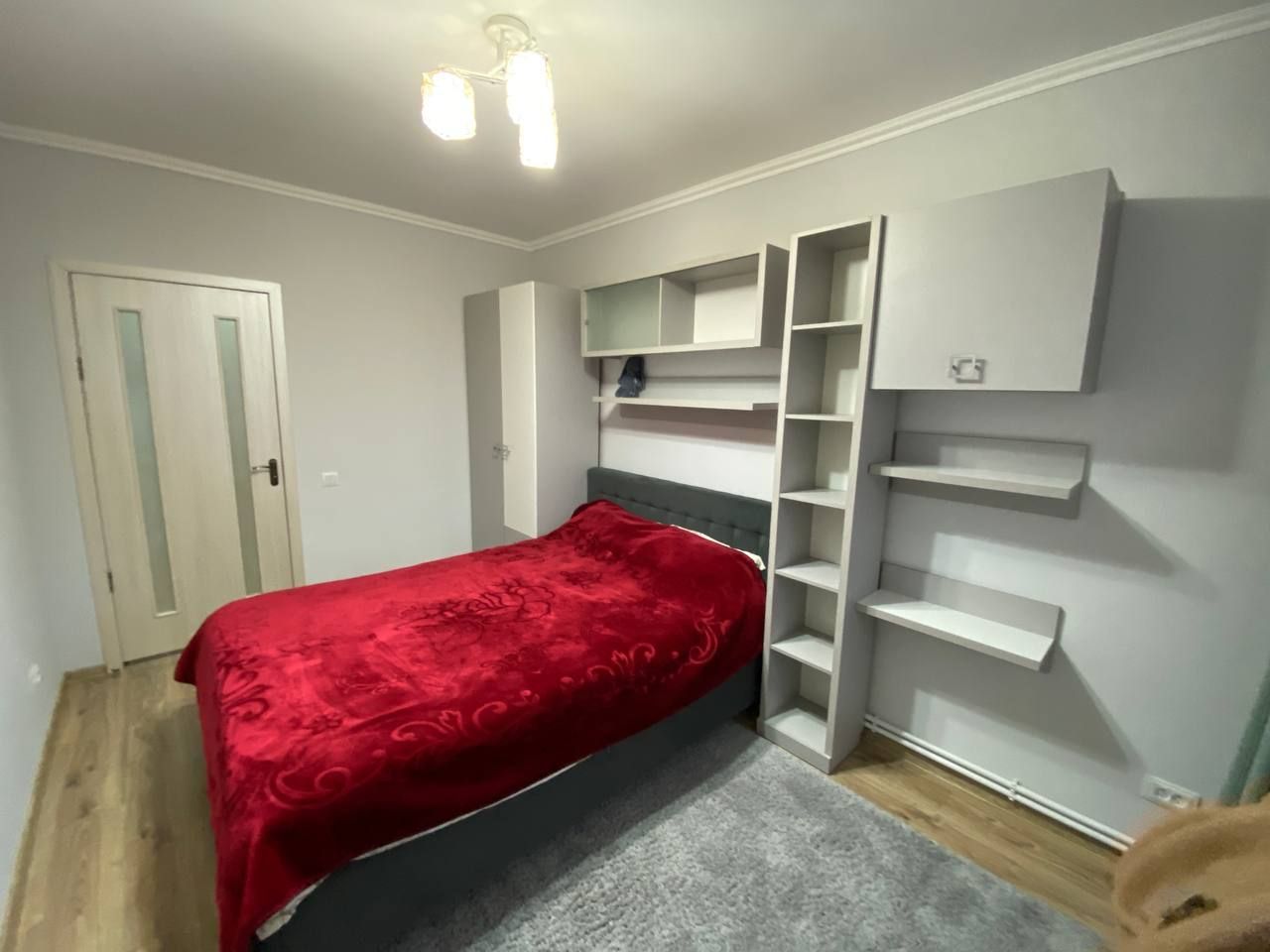 Apartament de închiriat în inima Chișinăului! - Poză 7