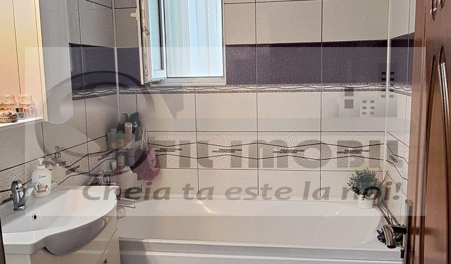 Apartment 2 camere, SD, 54mp et.3, Podu Roș - Poză 6