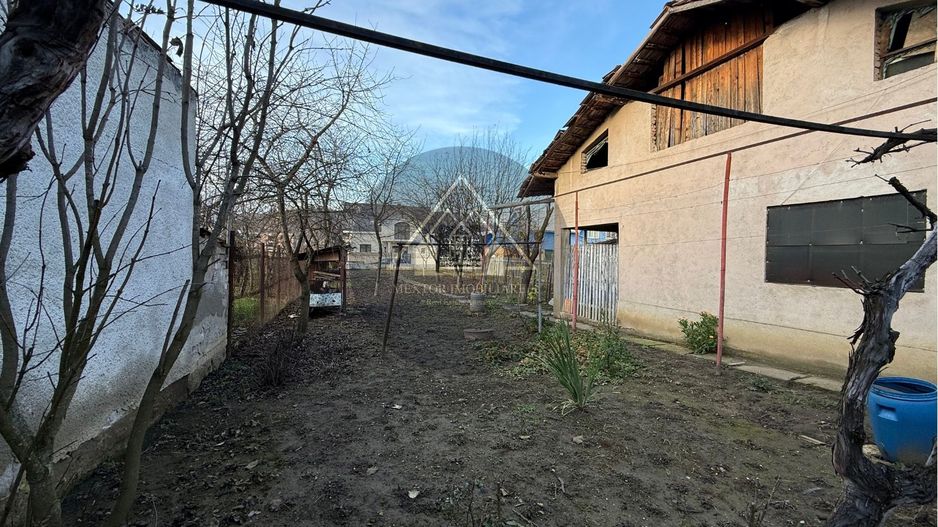 Casa de 5 camere, Semi-Central, Medias - Poză 4