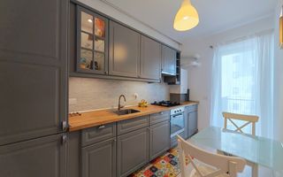 Acasă în Triama Residence: Garsonieră Modernă și Spațioasă - Poză 4