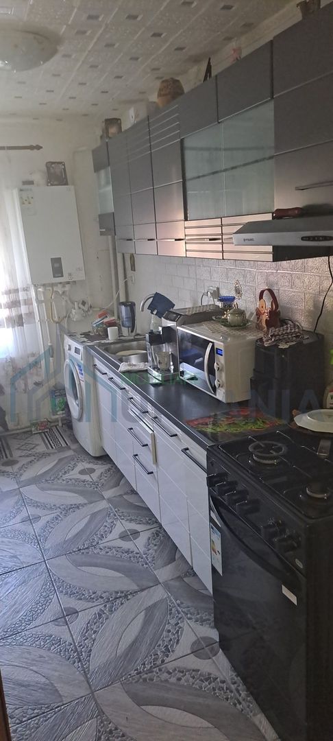 Vând apartament Tomești - Poză 5