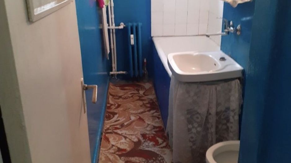 Vand ap cu 3 camere zona Tomis Nord - Poză 2