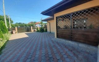 Casă de vânzare - Poză 3