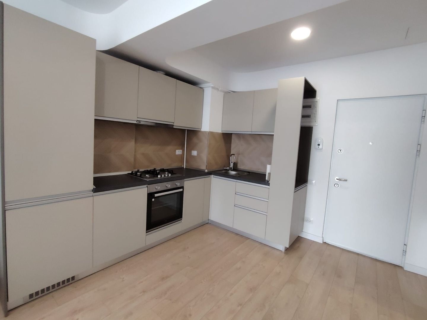 Apartament 2 camere Novum - Metrou Politehnica - Poză 7