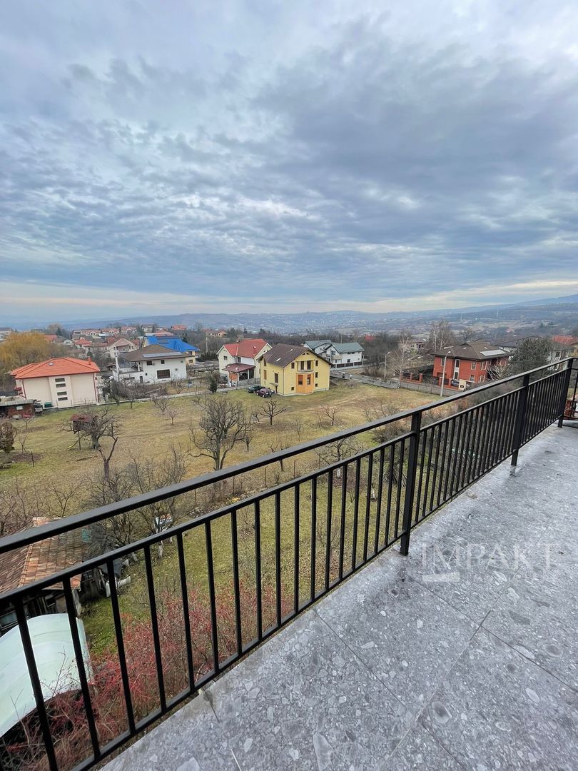 Apartament de închiriat cu 3 camere și parcare exterioară! - Poză 12