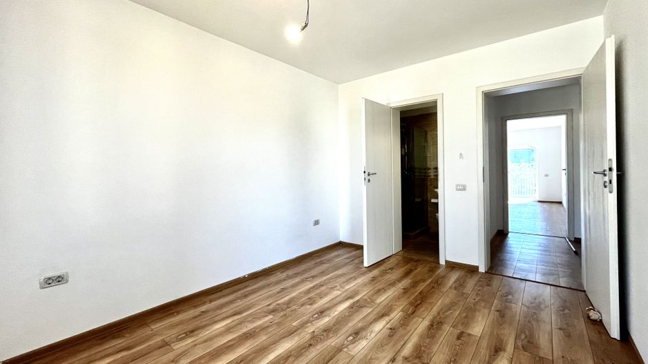 Duplex spațios și luminos | Giroc | Ideal locuință/ birou / grădiniță - Poză 16
