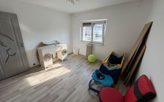 Apartament 2 camere, etaj 2 - zona Industriala - Poză 8