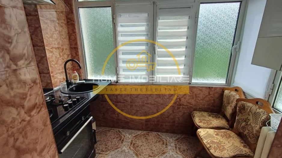 Etaj 2-Apartament 3Camere/Decomandat bloc din 1982-Zona Nicolina 1! - Poză 5