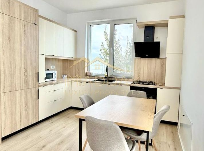 Vila cu 4 camere *400mp teren* // Tamasi- Corbeanca - Poză 11