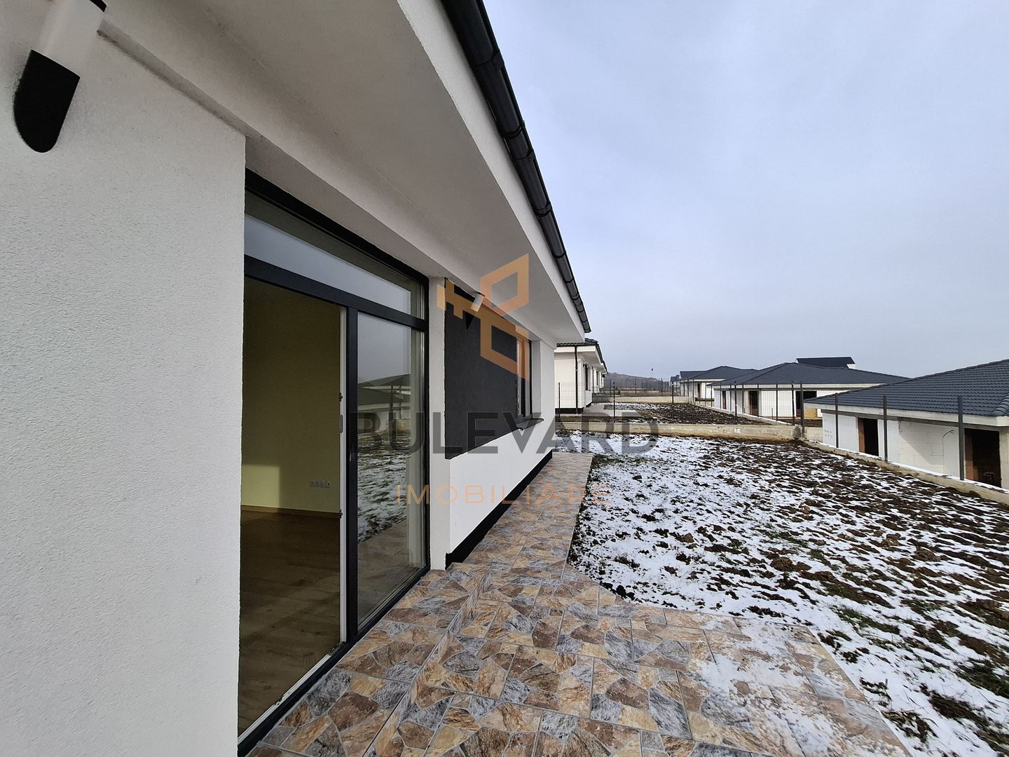 Casa individuala finisata in Corusu! - Poză 19