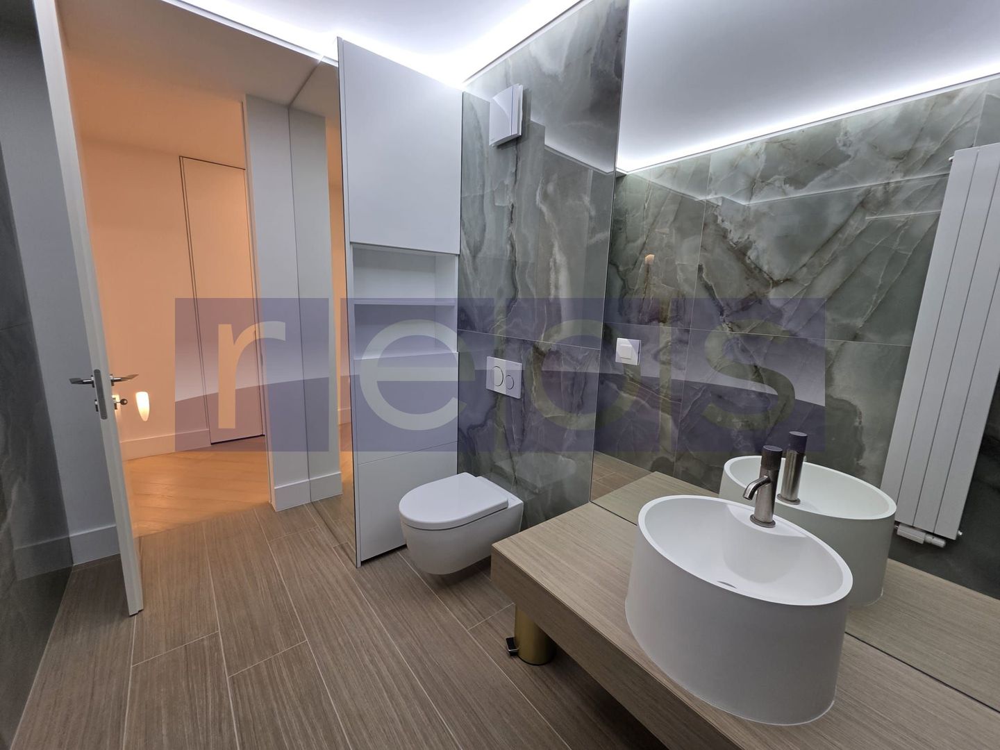 VANZARE APARTAMENT 80MP | 3 CAMERE | MOBILAT-UTILAT LUX | TERASA 24MP - Poză 13