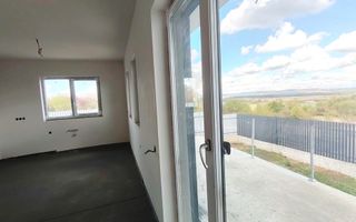 Casa cu pivnita si terasa Sibiu Calea Cisnadiei - Poză 14