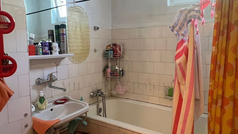 Apartament 4 camere zona centrala etaj 2 - Poză 7