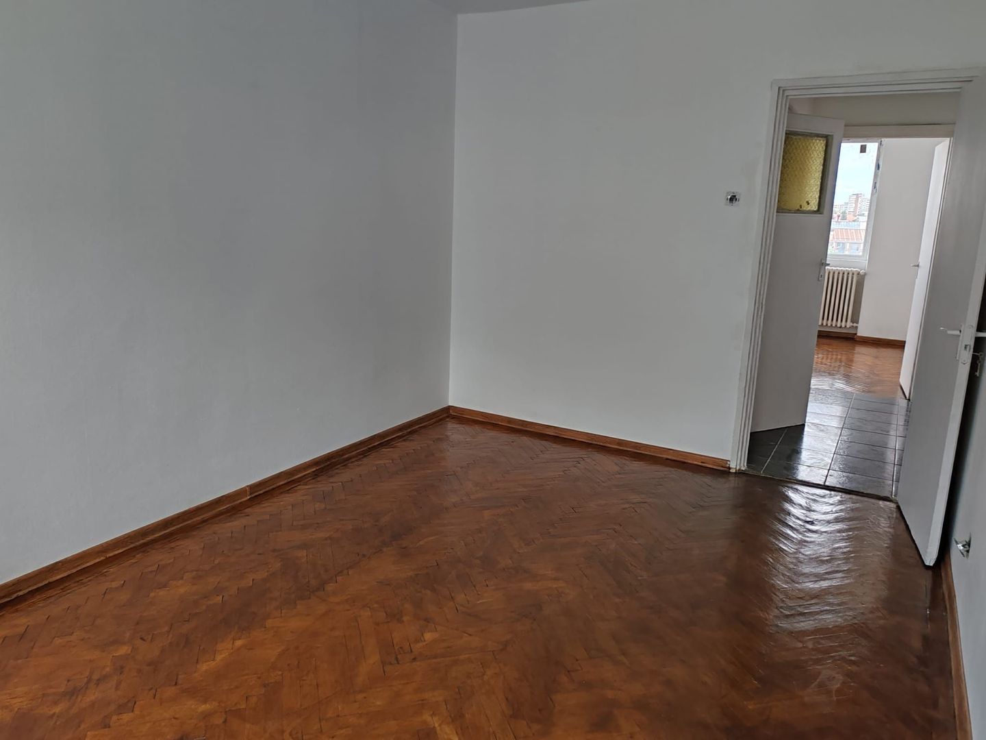 Apartament 3 camere Stefan cel Mare/Lizeanu - Poză 4