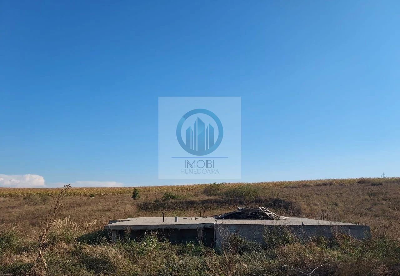 Teren Intravilan cu proiect de casa si fundatie în Deva, Zona Archia - Poză 2