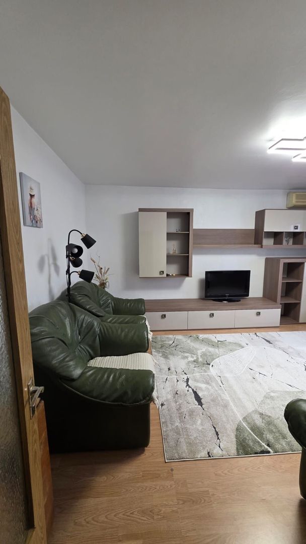 Apartament cu 3 camere cu loc de parcare inclus 13 Septembrie - Poză 2