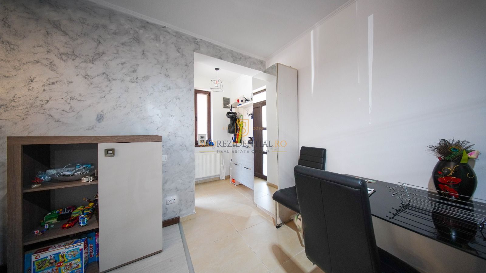 Casa in zona Astrelor, 4 camere, P+1, Comision 0% - Poză 11